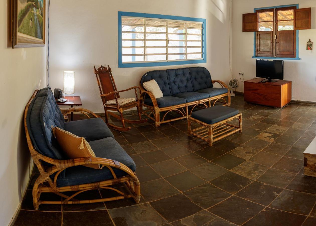Fazenda Com Piscina E Churrasqueira Br-135 Proximo Curvelo Corinto E Morro Da Garca ภายนอก รูปภาพ